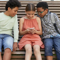 CDMX quiere restringir redes sociales a menores de 16 años por una preocupación urgente: la salud mental 