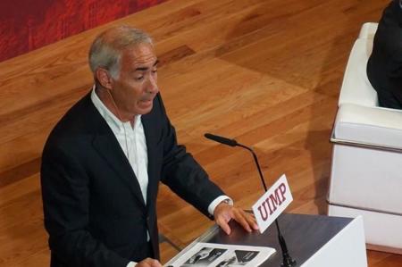 Vodafone lo tiene claro: condiciones a la compra de Canal+ y regulación geográfica para la fibra