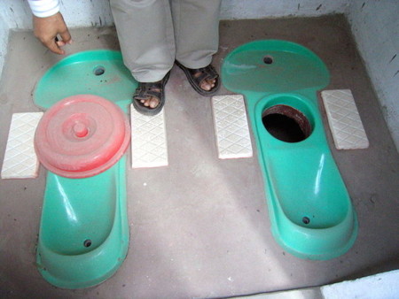 800px Sulabh Ecosan Toilet