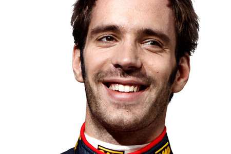 Jean-Eric Vergne aún cree tener opciones para ser piloto Red Bull en 2014