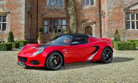 ¡Efectividad pura! El Lotus Elise Sprint rompe la barrera de los 800 kg con hasta 257 CV por tonelada