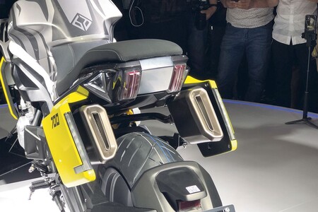Benda Lfs700 2