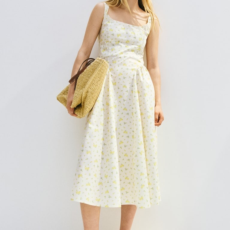 Vestido de popelina con lazada detrás

