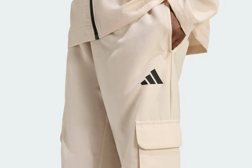 Chandal Estilo Cargo De Tejido Tecnico Sportswear Beige Ke5890 42 Detail