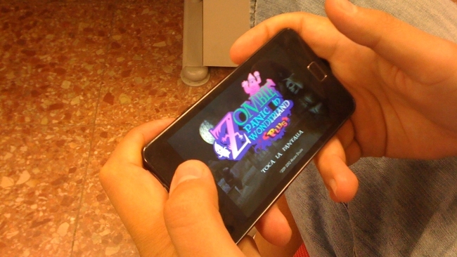 Zombie Panic in Wonderland Plus Android