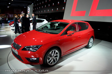 Más imágenes del SEAT León, ahora desde París