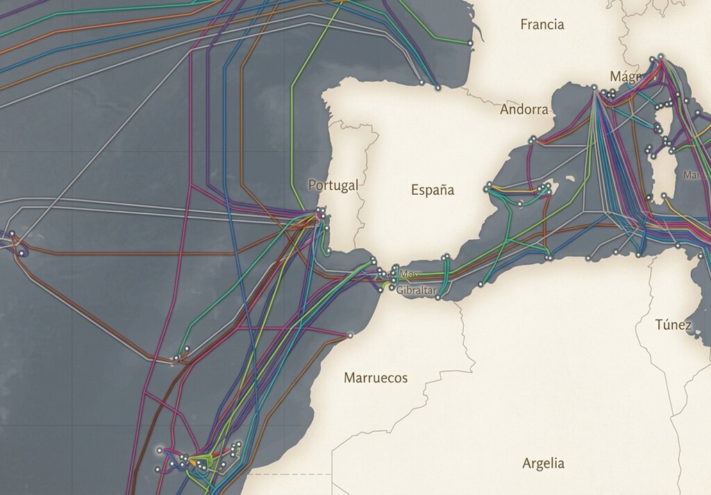 En el mapa de los cables submarinos que dan internet a España hay dos protagonistas: Andalucía y el tremendo nudo de Canarias