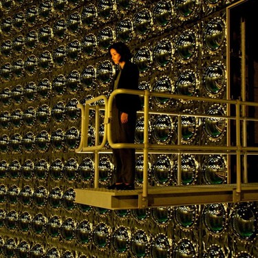 Hoy en Netflix: la serie de ciencia ficción de los creadores de 'Juego de tronos' que pocos entendieron en su momento