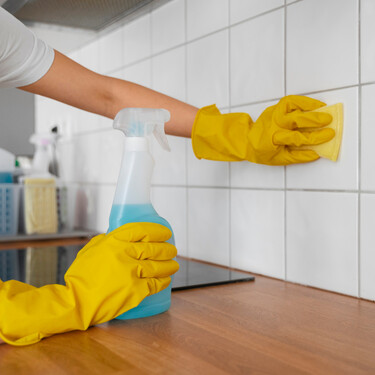 Con estas toallitas de Mercadona podremos limpiar desde la freidora de aire hasta el horno en menos tiempo