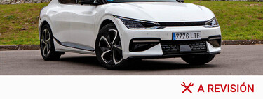 Sí, te pueden multar por quedarte tirado sin batería en un coche eléctrico, pero con una condición