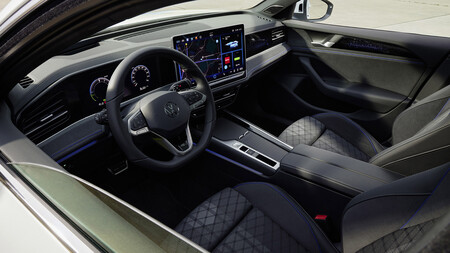 Volkswagen Passat 2024 9