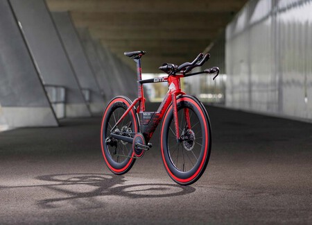 Red Bull Y Bmc Crean La Bicicleta De Carretera Mas Rapida Del Mundo004