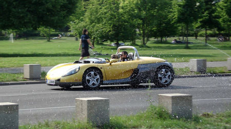 Renault Spider, aspecto deportivo.jpeg
