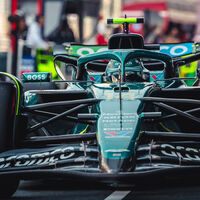 Mientras todos los equipos de F1 mejoran, el Aston Martin de Fernando Alonso es casi un segundo más lento que el año pasado. Y lo peor es que nadie sabe por qué 