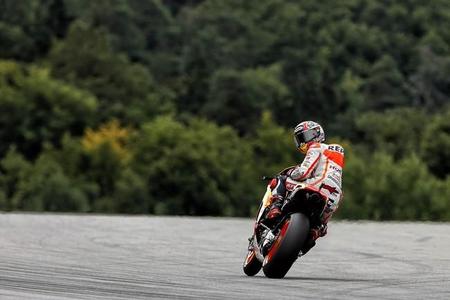 Marc Márquez a lomos de su Honda
