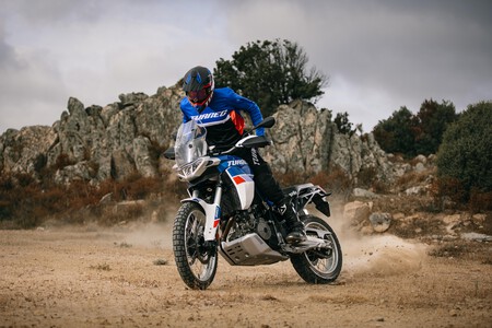 Aprilia Tuareg 660: una trail de 80 CV para competir con la Yamaha Ténéré que llegará a España en diciembre, por 11.999 euros