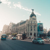 Madrid y Barcelona entran en Fase 1: ¿a dónde se puede ir con el coche?