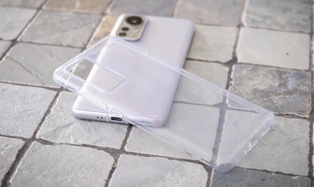 Paso a paso para limpiar la funda de silicona de tu Xiaomi y evitar que se vuelva amarilla
