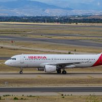 Airbus ha lanzado una alerta urgente para los A320, el avión más entregado del mundo: se avecinan “interrupciones operativas"