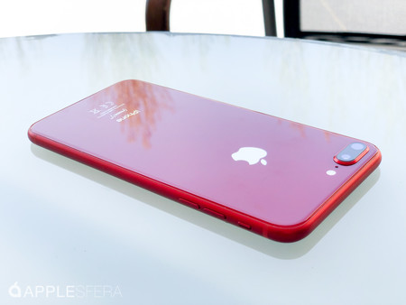 Las bandejas de la tarjeta SIM del nuevo iPhone de 6,1 pulgadas nos indican que vendrá en 5 colores diferentes