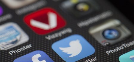 Facebook, Twitter y YouTube eliminan el 70 % de las incitaciones al odio que se reportan en la Unión Europea