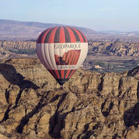 España desde el cielo: estos son los sitios más increíbles para vivir la aventura de volar en globo 