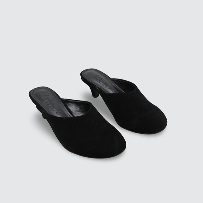 
HUNE UNTAMED Negro
