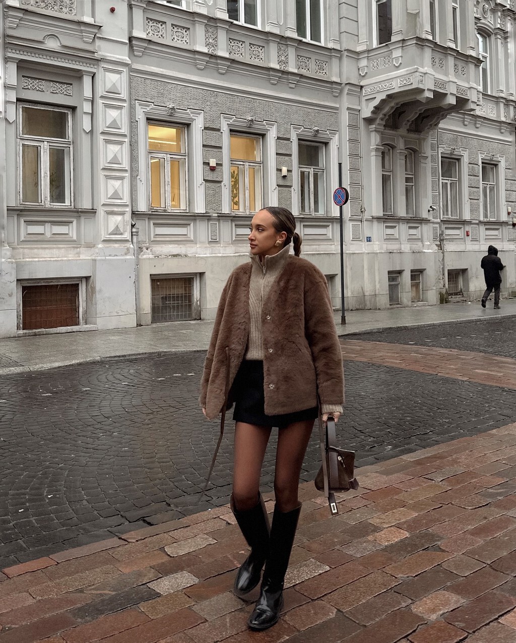 Ni Parfois ni Bimba y Lola: Desigual rebaja el bolso color chocolate caliente más elegante y estiloso 