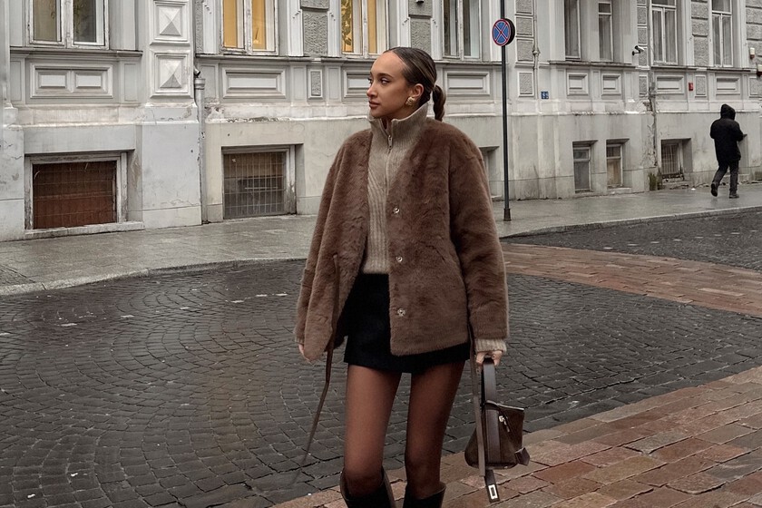 Ni Parfois ni Bimba y Lola: Desigual rebaja el bolso color chocolate caliente más elegante y estiloso