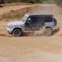 El Mercedes-Benz EQG farda en este vídeo de poder girar sobre sí mismo a 360º gracias a sus cuatro motores eléctricos