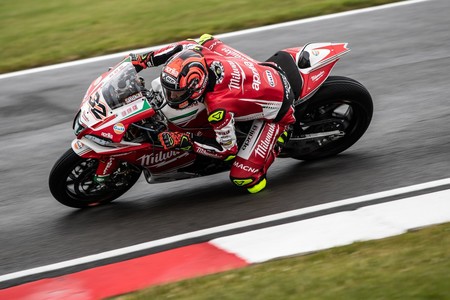 Lorenzo Savadori Wsbk Gran Bretana 2018