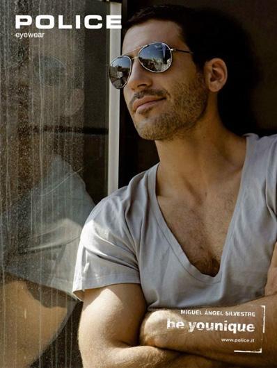 Miguel Ángel Silvestre ahora modelo de gafas... ¡que me pongan tres pares!