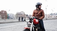 Roma, la ciudad eterna con una Cafe Racer