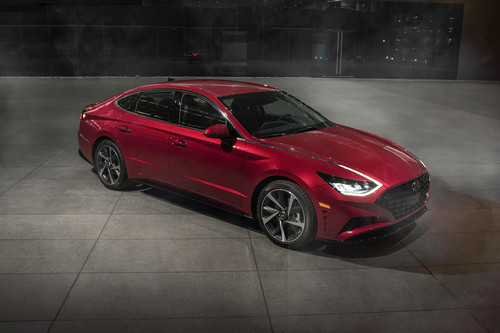 El Hyundai Sonata 2020 sube de nivel para ponérselo difícil Mazda 6