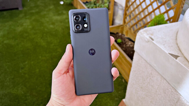 Apertura Motorola Edge 40 Pro