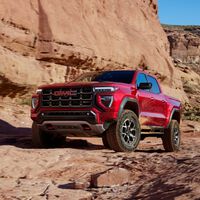 GMC Canyon AT4X 2026 llega a México: 310 HP, 4WD extremo y WiFi ilimitado en una sola pick-up, precio y lanzamiento 