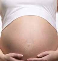 El alcohol en el embarazo afecta más a las niñas, mientras que el tabaco afecta más a los niños