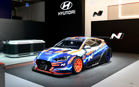 Hyundai Veloster N ETCR: El primer auto de carreras 100% eléctrico que la firma presenta