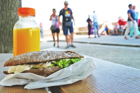 De cero a cinco kilómetros en ocho semanas: qué comer antes de salir a correr
