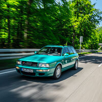 Sólo 20% Porsche, pero 100% brutal: así se creó el Audi RS2, el coche plantó cara al BMW M3. Y ganó