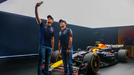 Verstappen Perez Red Bull F1 2024