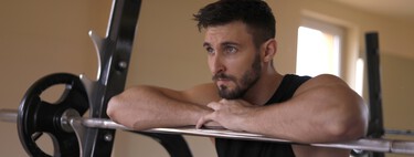 Más volumen para ganar masa muscular, sí, pero según el número de series que hagas actualmente
