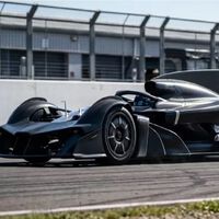 Aston Martin acaba de construir el coche de F1 más rápido de la historia, pero no lo va a pilotar Fernando Alonso