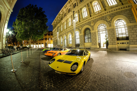 Lamborghini Miura Aniversario 6