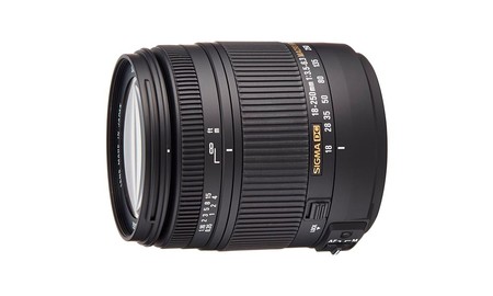 Esta semana en Mediamarkt, el versátil Sigma 18-250mm Macro para Nikon te sale por 299 euros