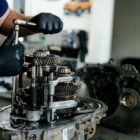 Juan José, mecánico: “da igual lo que diga la marca, la transmisión automática necesita mantenimiento”