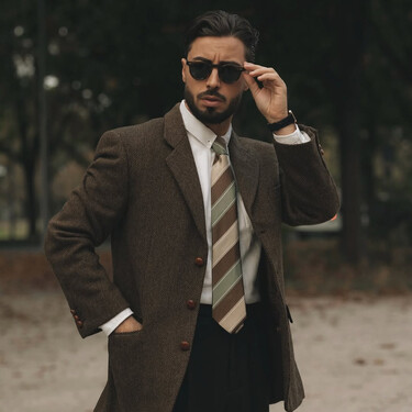 No hace falta conducir un Bentley para aparentar ser millonario: estos perfumes para hombre con oud huelen a lujo discreto para llevar todo el otoño