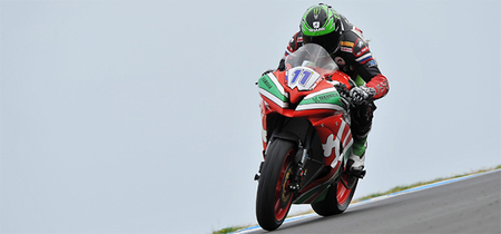 Sam Lowes se distancia del resto