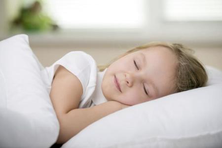 Cómo ayudar a los niños a lograr un buen descanso nocturno