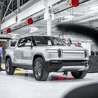 Rivian ofrecerá sus vehículos eléctricos con cuatro techos a elegir, entre ellos de cristal electrocrómico